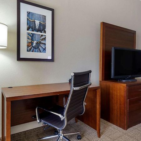 Comfort Suites Gainesville Buitenkant foto