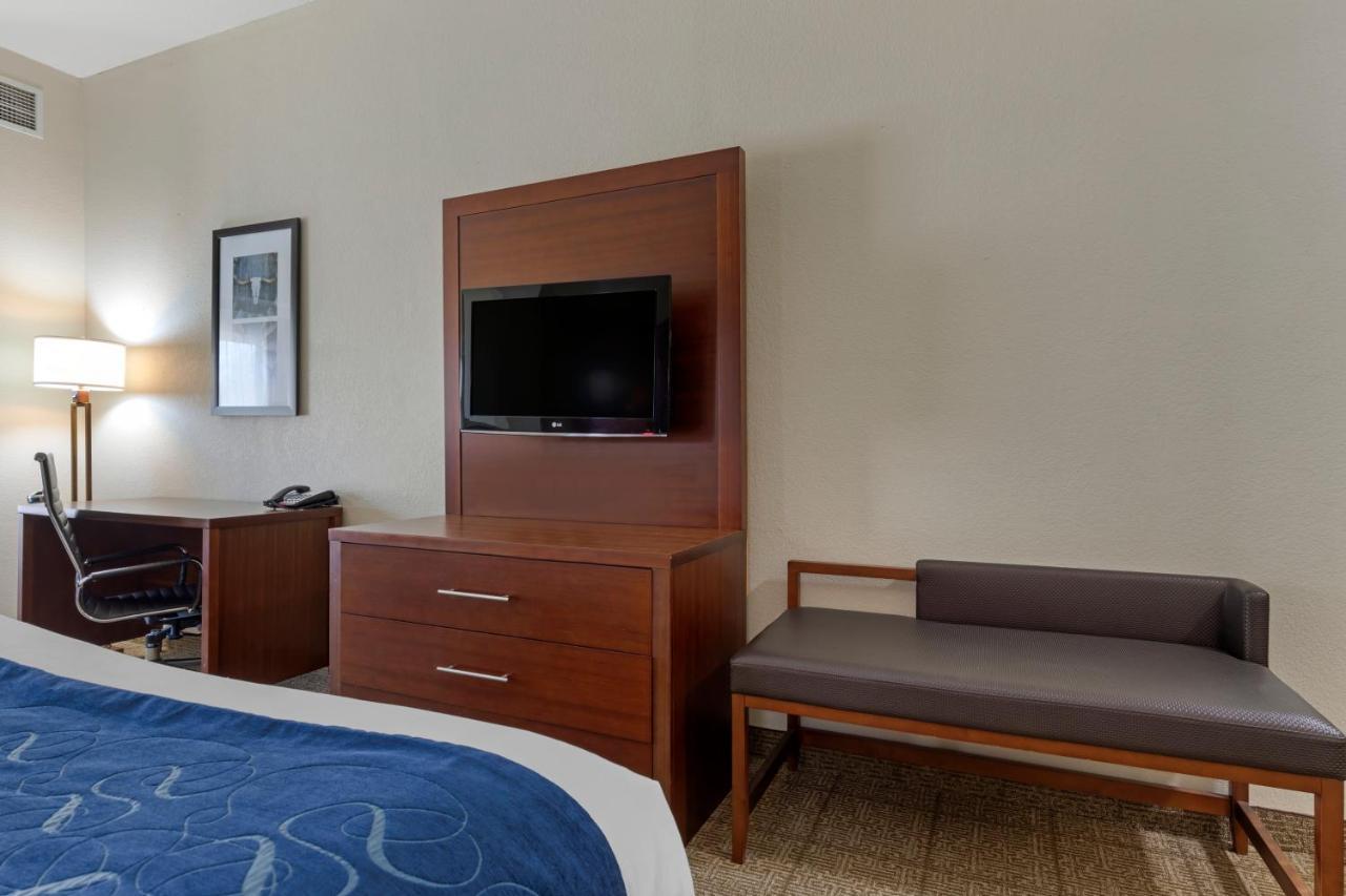 Comfort Suites Gainesville Buitenkant foto