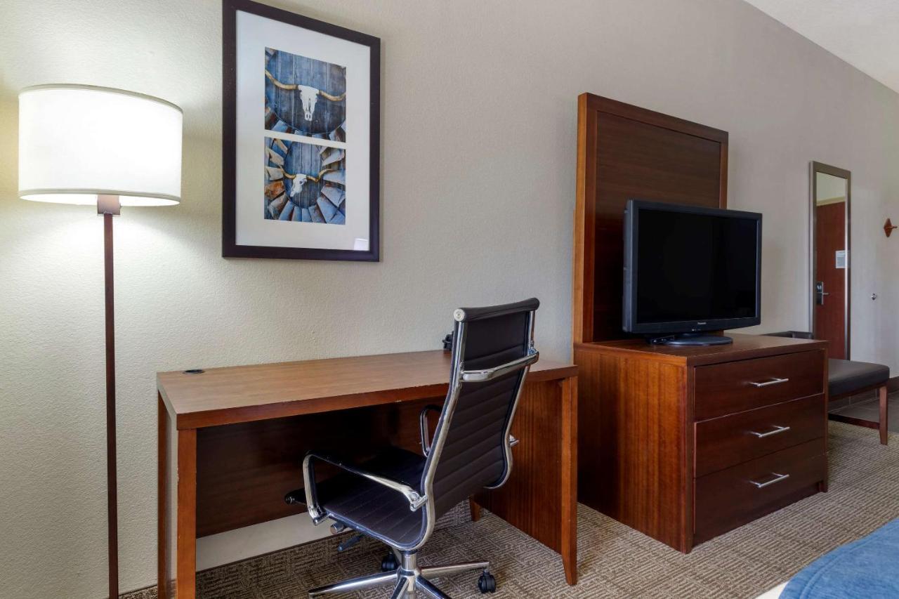 Comfort Suites Gainesville Buitenkant foto