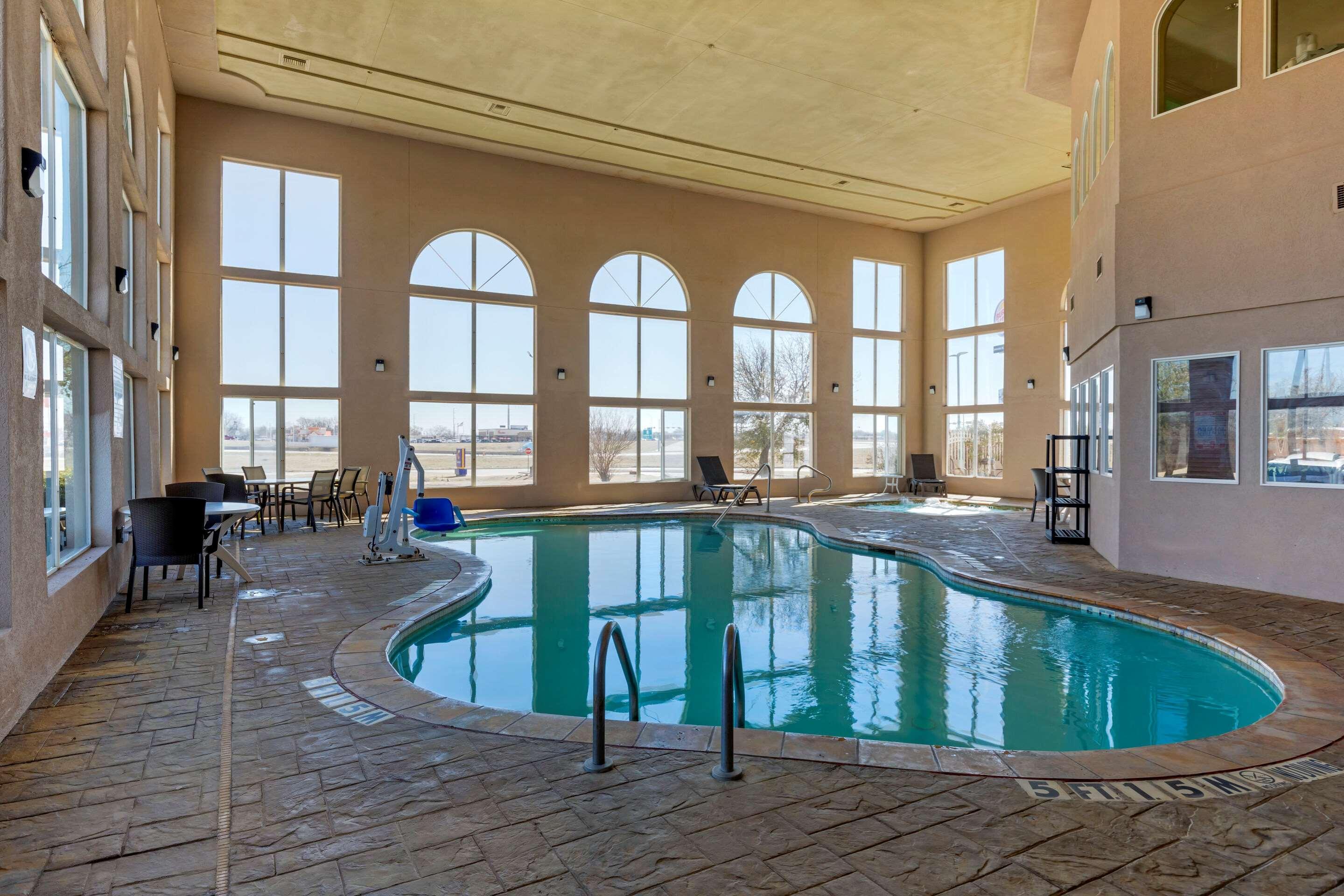 Comfort Suites Gainesville Buitenkant foto